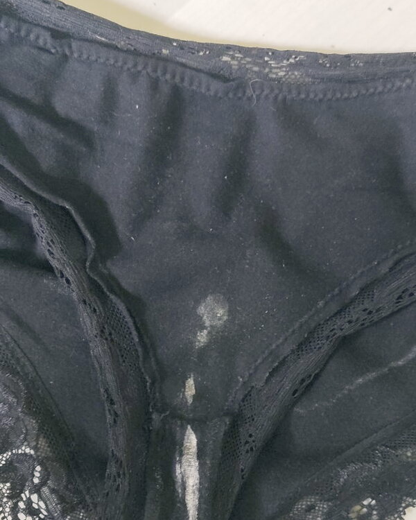 culotte portée 3 jours aux douces effluves de mon corp